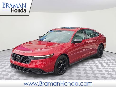 Certified 2025 Honda Accord SE image 1