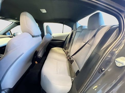 Used 2023 Toyota Corolla SE w/ Carpet Mat Package (TMS) FWD image 22