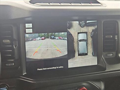 Used 2021 Ford Bronco First Edition AWD/4WD image 14