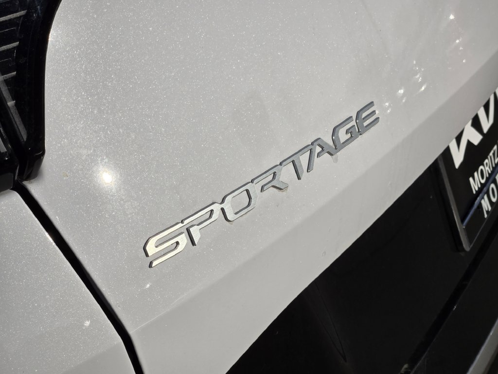 New 2026 Kia Sportage SX FWD image 7
