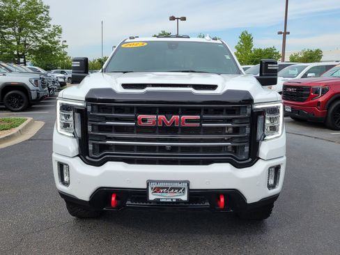 Used 2023 GMC Sierra 2500 AT4 w/ AT4 Premium Plus Package AWD/4WD image 5
