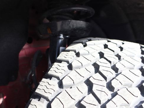 New 2026 GMC Terrain AT4 w/ Convenience Package III AWD/4WD image 17