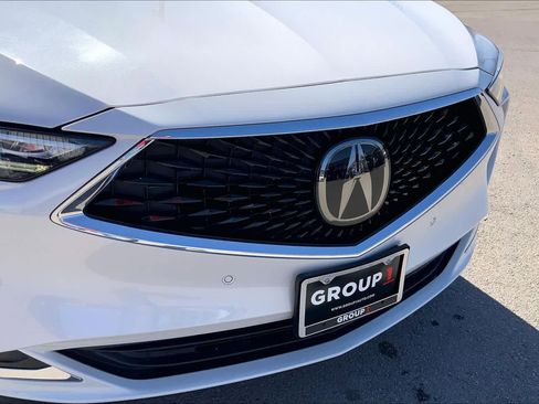 Used 2023 Acura MDX SH-AWD w/ Technology Package image 30