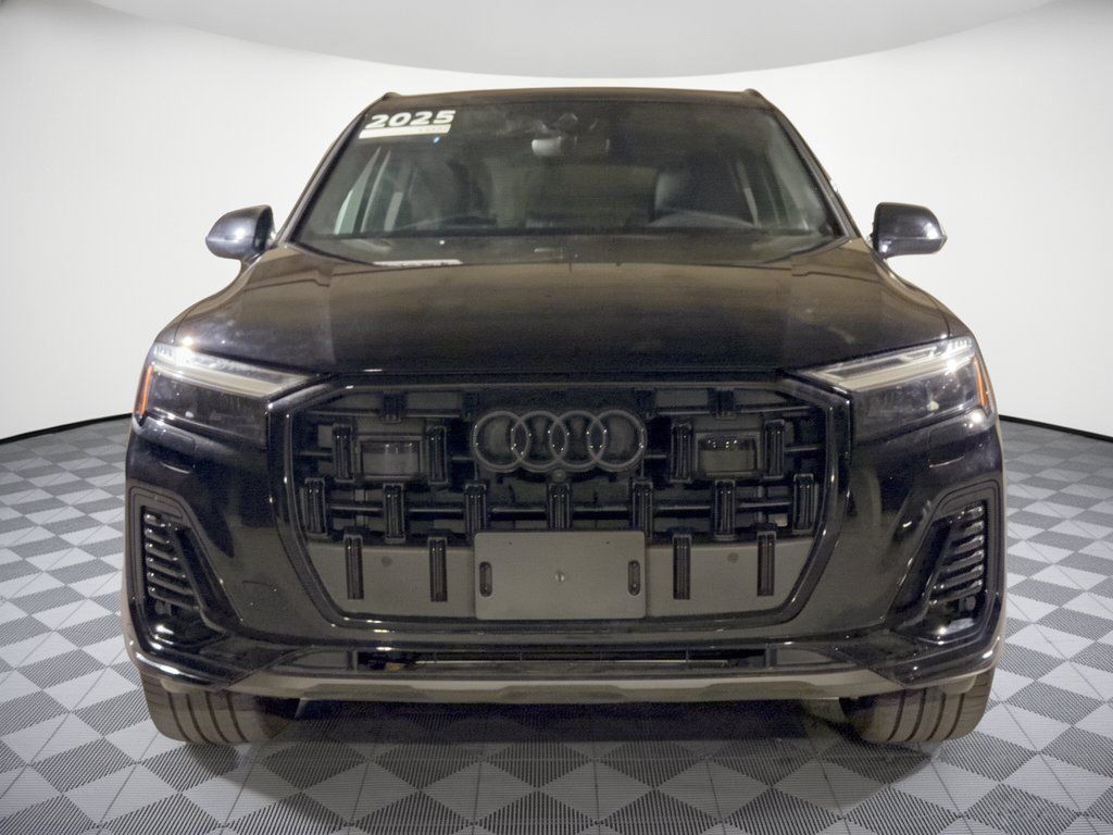 Certified 2025 Audi Q7 2.0T Premium Plus w/ Premium Plus Package AWD/4WD image 6