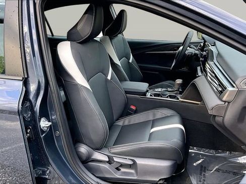 Used 2026 Toyota Camry SE image 31