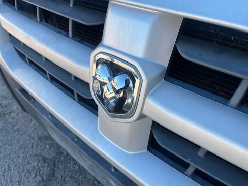 Used 2014 RAM ProMaster 2500 w/ Interior Convenience Group image 22