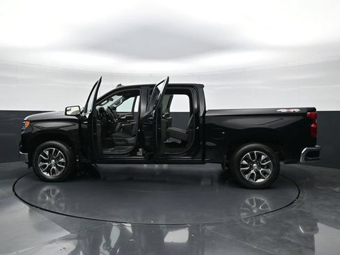 Used 2024 Chevrolet Silverado 1500 LT AWD/4WD image 51