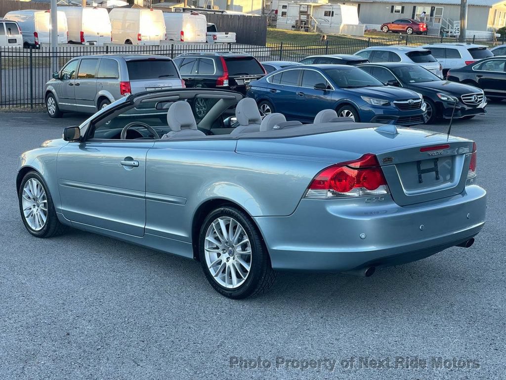 Used 2007 Volvo C70 T5 FWD image 11