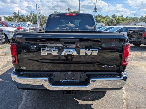 New 2026 RAM 2500 Tradesman w/ Chrome Appearance Group AWD/4WD image 5