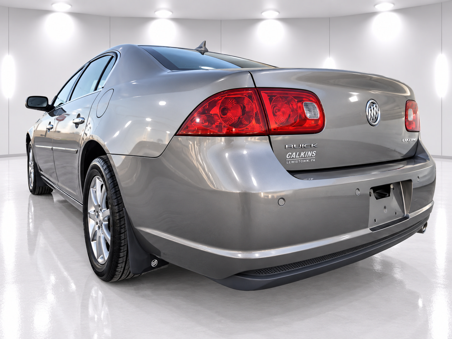 Used 2010 Buick Lucerne CX w/ CX Premium Appearance Package FWD image 6