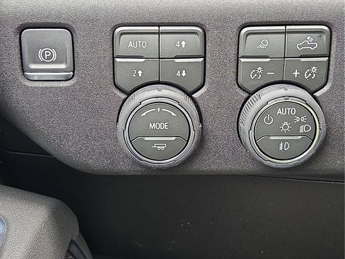 New 2026 Chevrolet Silverado 2500 LTZ w/ Trail Boss Package AWD/4WD image 20