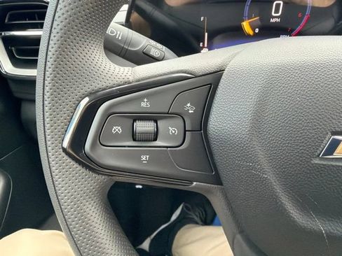 New 2026 Chevrolet TrailBlazer LT w/ Driver Confidence Package FWD image 14