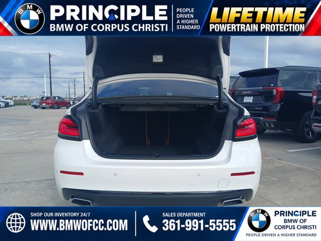 Used 2021 BMW 530i w/ Premium Package RWD image 10