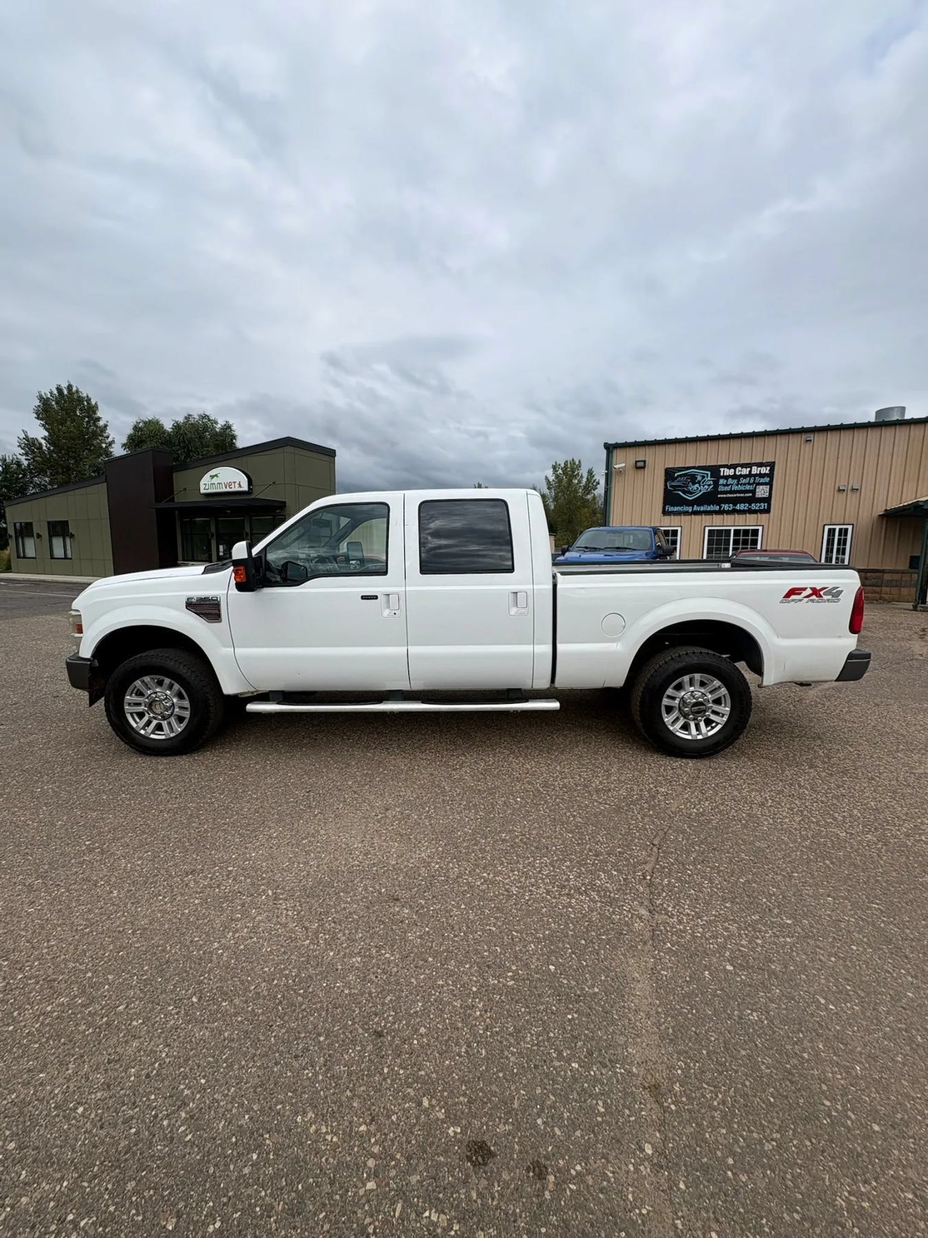 Used 2009 Ford F250 FX4 AWD/4WD image 8