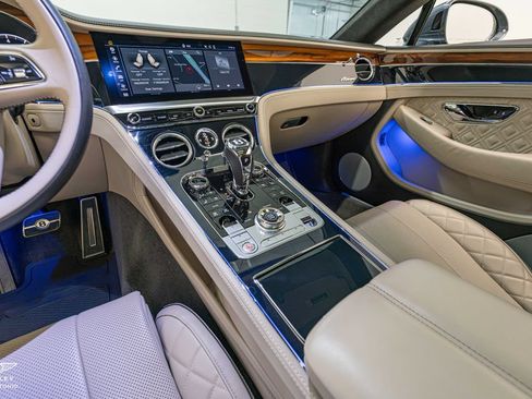 Used 2023 Bentley Continental GT V8 AWD/4WD image 39