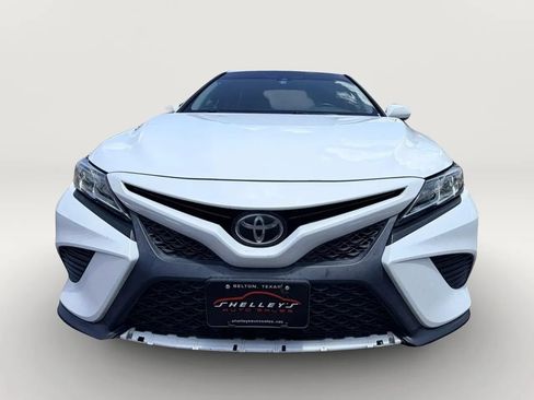 Used 2018 Toyota Camry SE FWD image 7