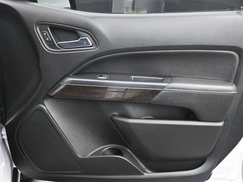 Used 2018 GMC Canyon SLE w/ SLE Convenience Package image 27