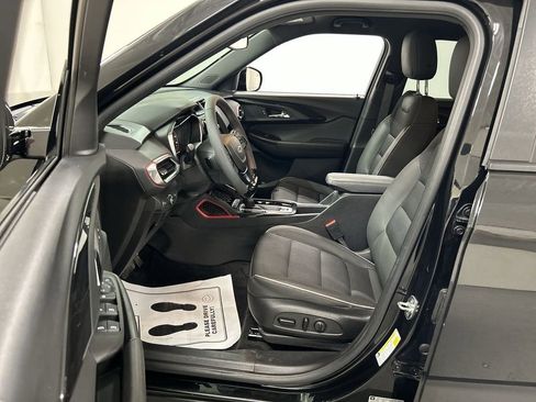 Used 2021 Chevrolet TrailBlazer RS w/ Convenience Package AWD/4WD image 9
