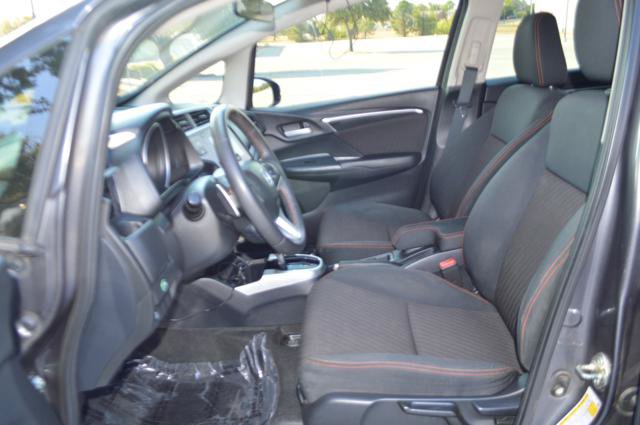 Used 2018 Honda Fit Sport image 13