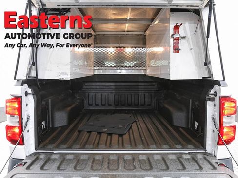 Used 2022 Ford Maverick XL FWD image 9