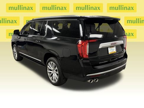 Used 2023 GMC Yukon XL Denali w/ Denali Reserve Package image 15
