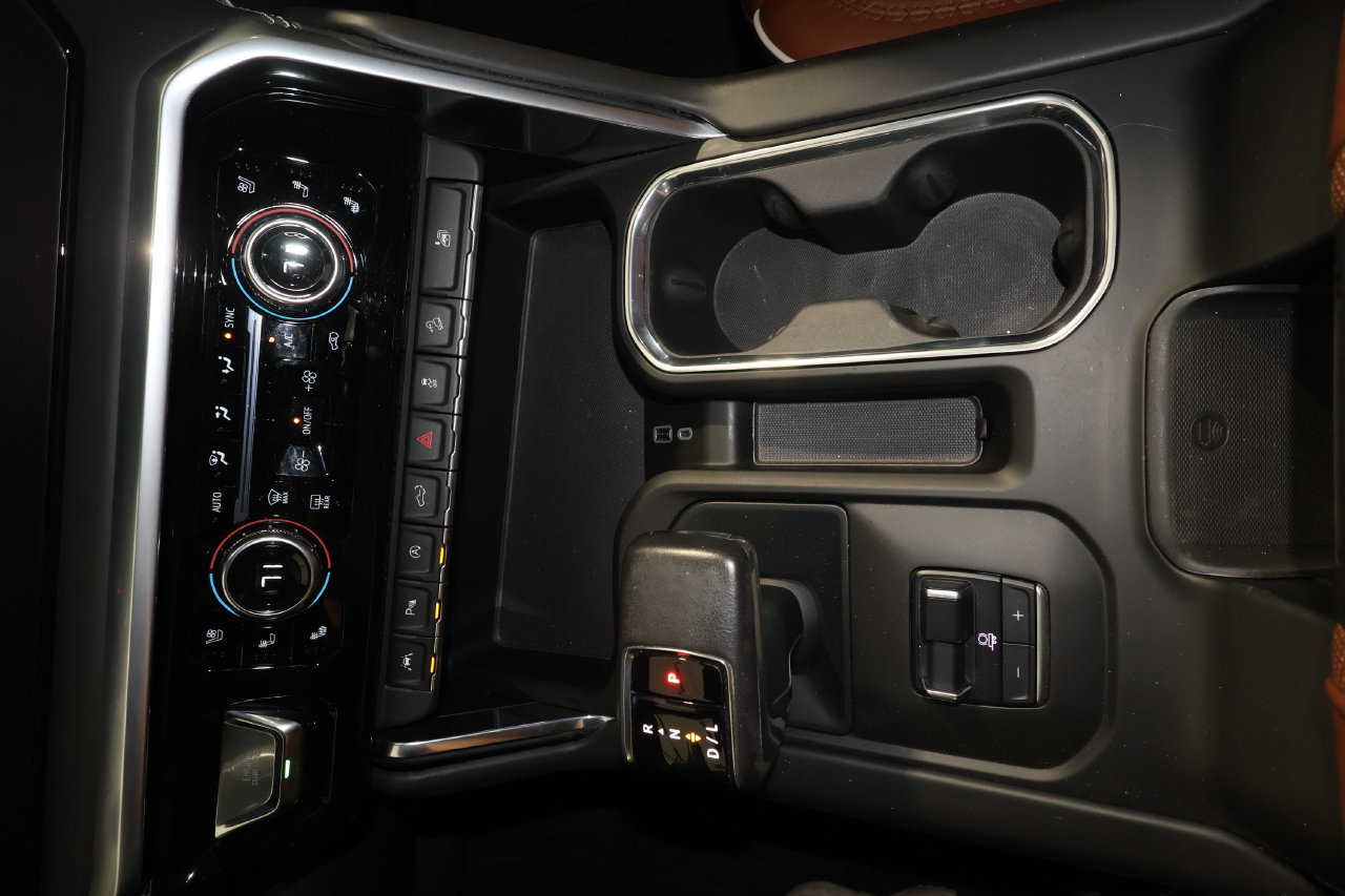 Used 2022 GMC Sierra 1500 Denali Ultimate AWD/4WD image 16