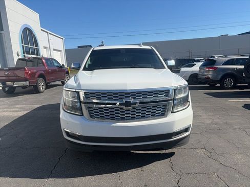 Used 2018 Chevrolet Tahoe LS image 2