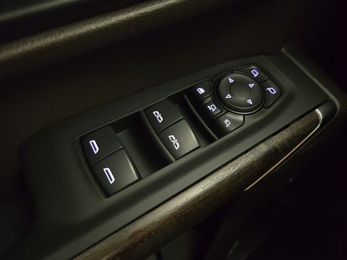 Certified 2020 GMC Sierra 3500 Denali w/ Denali Ultimate Package AWD/4WD image 27