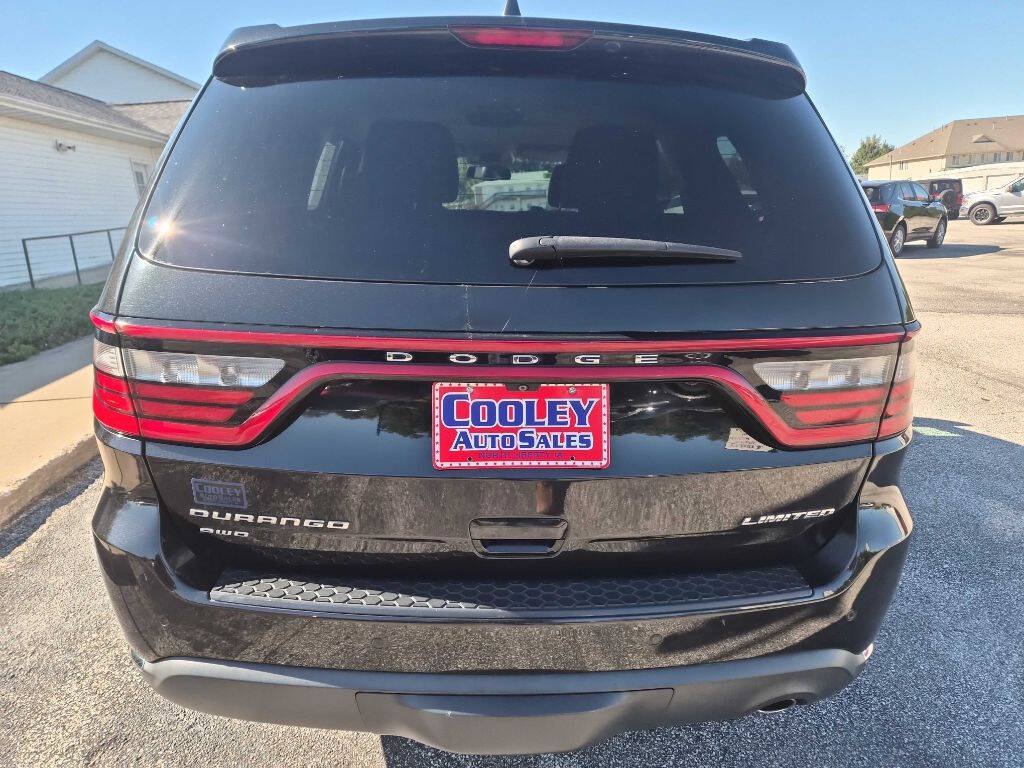Used 2016 Dodge Durango Limited w/ Nav & Power Liftgate Group AWD/4WD image 3