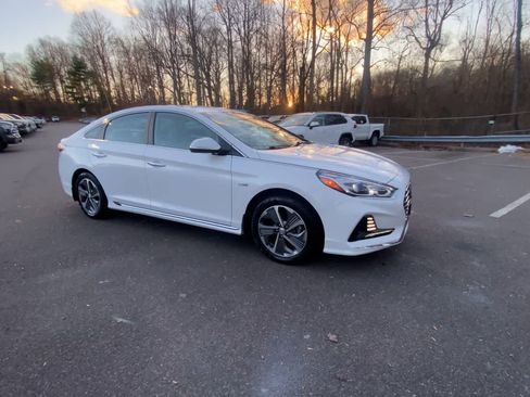 Used 2019 Hyundai Sonata Limited image 10