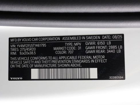 Certified 2026 Volvo XC90 B5 Core AWD/4WD image 16