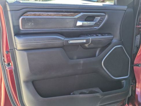 Used 2020 RAM 1500 Laramie image 11