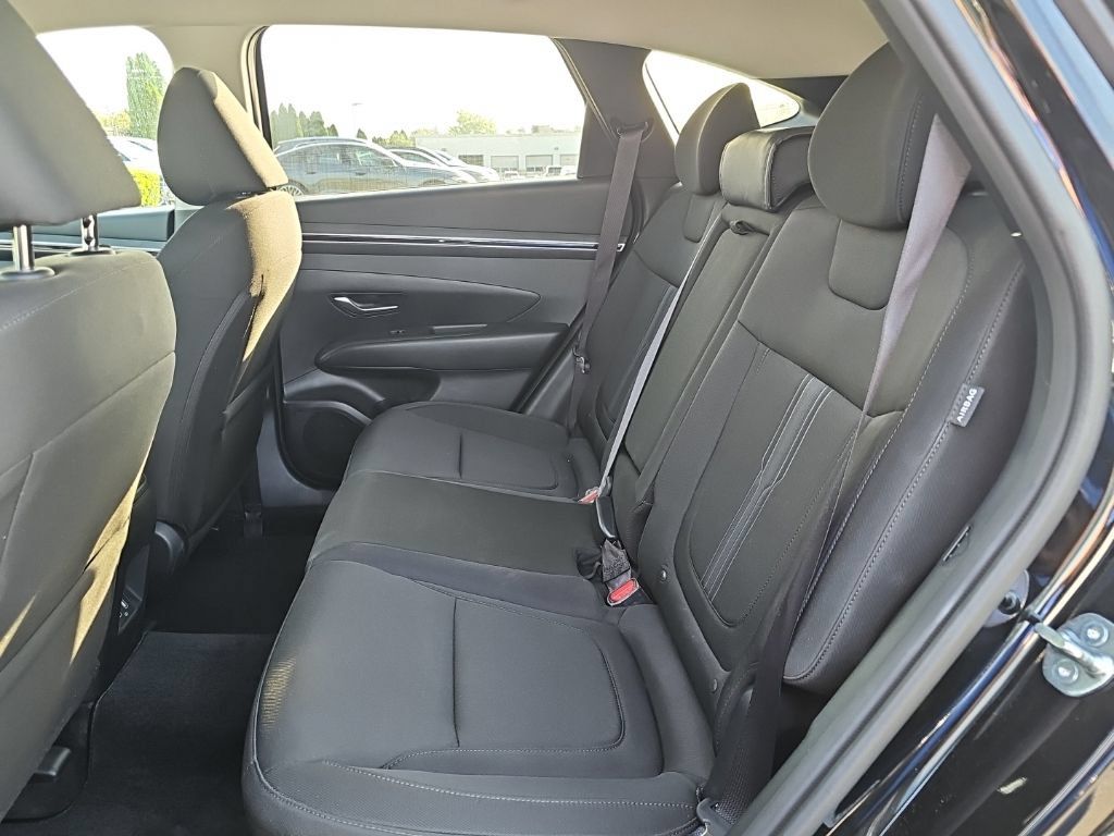 Used 2024 Hyundai Tucson Blue AWD/4WD image 13