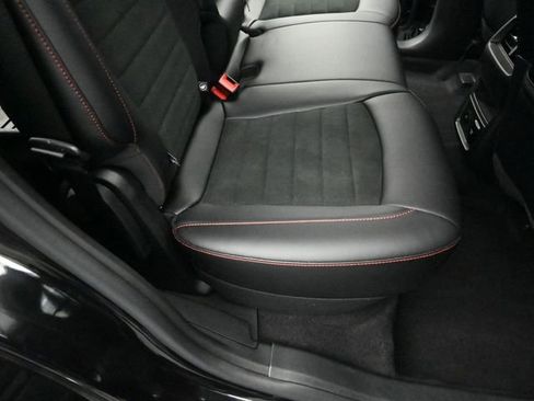 Used 2023 Ford Edge ST-Line w/ Class II Trailer Tow Package image 27