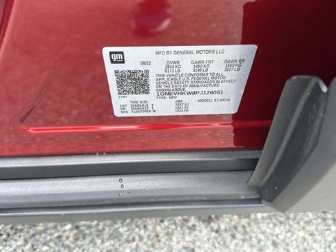 Used 2023 Chevrolet Traverse LT image 30