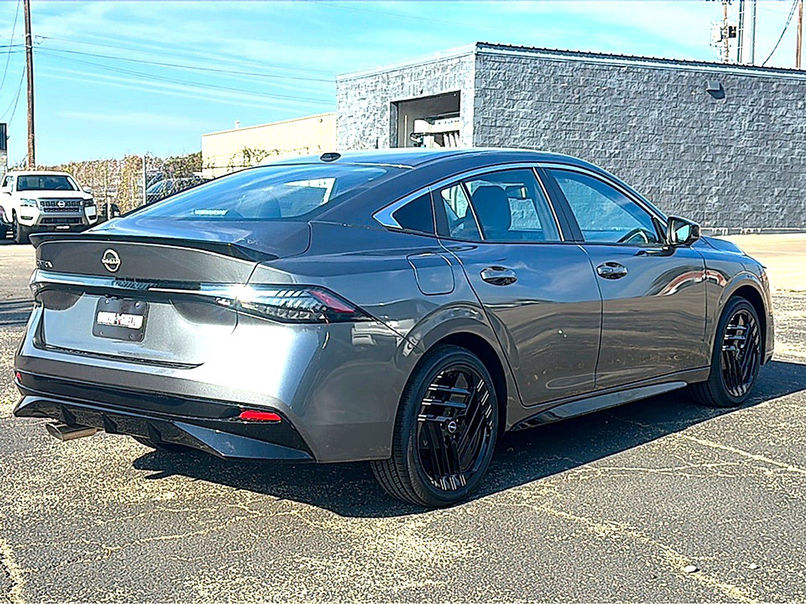 New 2027 Nissan Sentra SR w/ SR Premium Package FWD image 8