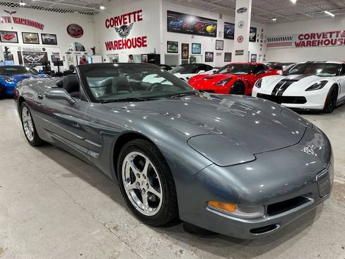 Used 2003 Chevrolet Corvette Convertible w/ Preferred Equipment Group1 RWD image 19