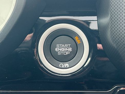 New 2026 RAM 1500 Limited AWD/4WD image 18