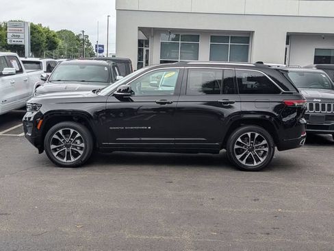 Certified 2023 Jeep Grand Cherokee Overland AWD/4WD image 6