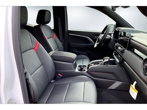 New 2026 Chevrolet Colorado Z71 w/ Z71 Convenience Package 2 image 11