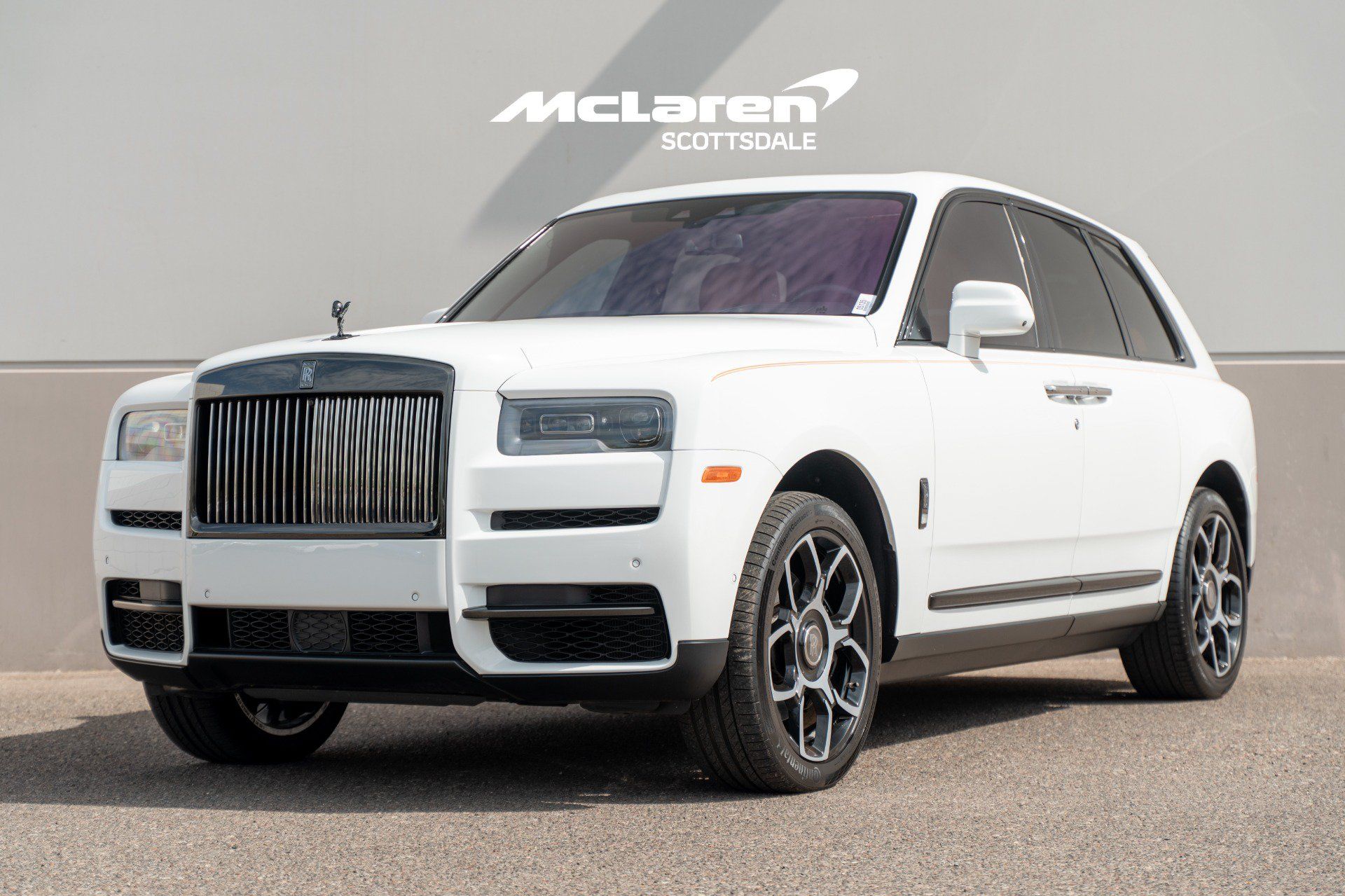 Used 2022 Rolls-Royce Cullinan Black Badge AWD/4WD image 3