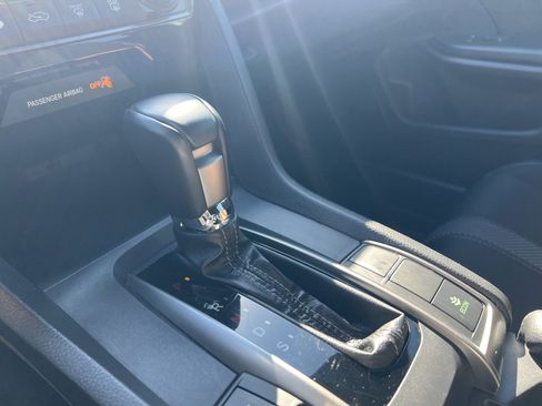 Used 2021 Honda Civic Sport image 14