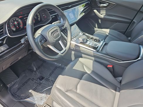 Used 2021 Audi Q7 3.0T Premium w/ Convenience Package AWD/4WD image 17