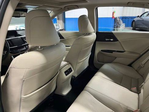 Used 2016 Honda Accord EX-L image 17