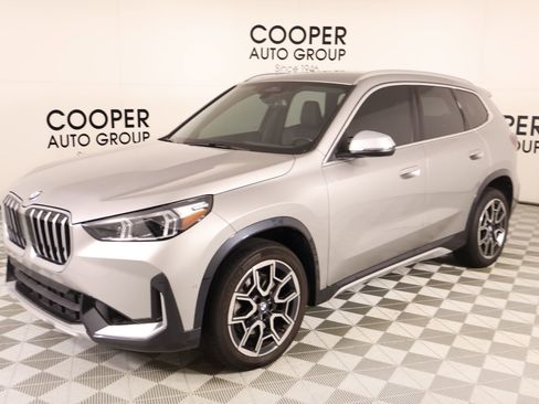 Used 2023 BMW X1 xDrive28i w/ Convenience Package AWD/4WD image 11