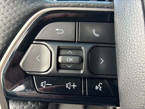 Used 2024 Toyota Tundra Limited image 34