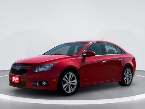 Used 2014 Chevrolet Cruze LTZ w/ RS Package FWD image 2
