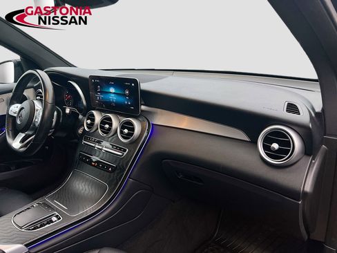 Used 2022 Mercedes-Benz GLC 300 image 37