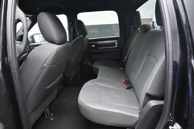 Used 2024 RAM 1500 Warlock AWD/4WD image 29