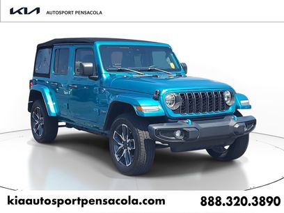 Used 2024 Jeep Wrangler Unlimited w/ Convenience Group